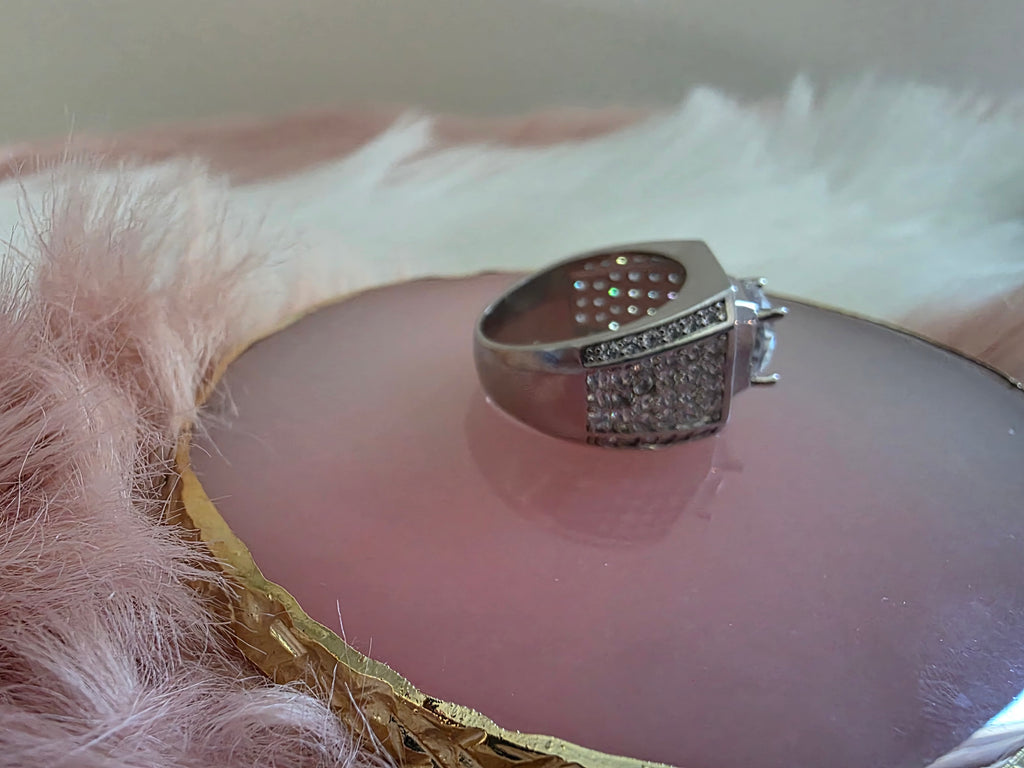 Solitaire 2ct Lab Diamond Moissanite Ring 925 S+ a bracelet as a gift