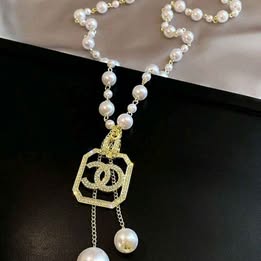 Y Fake Pearls Necklace