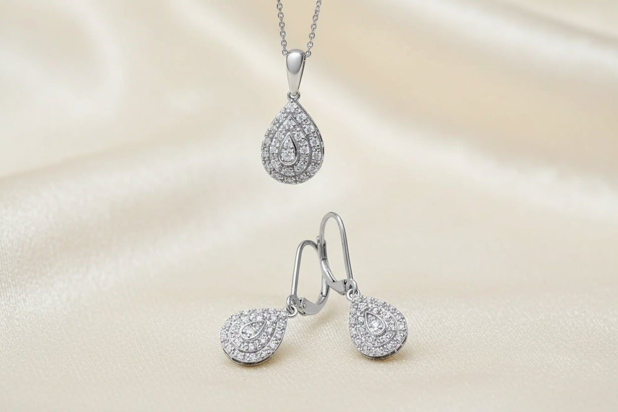Diamond Teardrop Cluster 18" Pendant Necklace