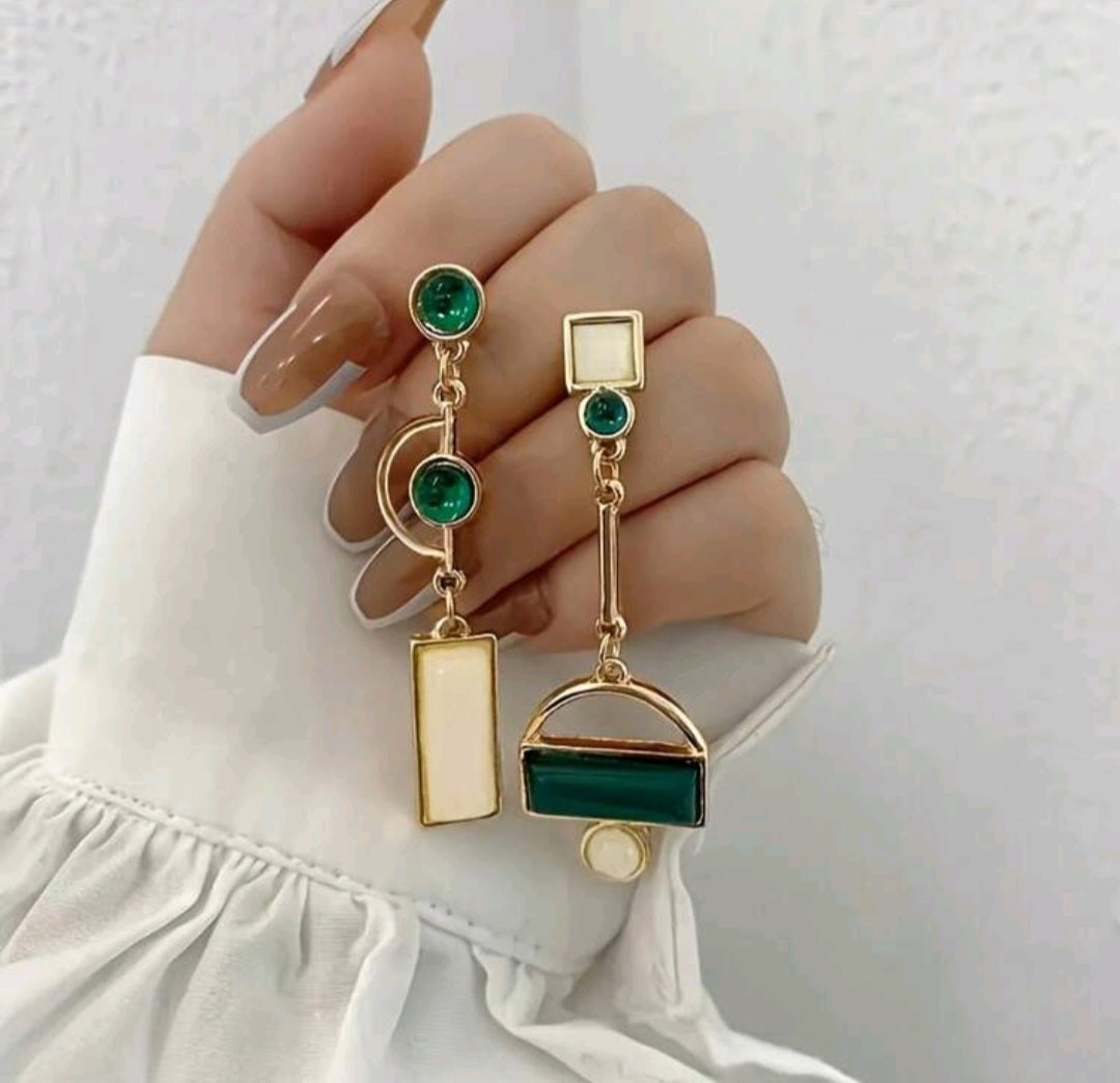 Emerald & Beige Assymetric Earrings