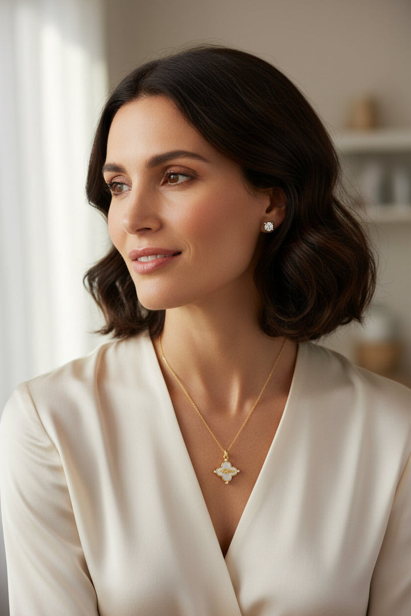 Mom Clover Pendant Set
