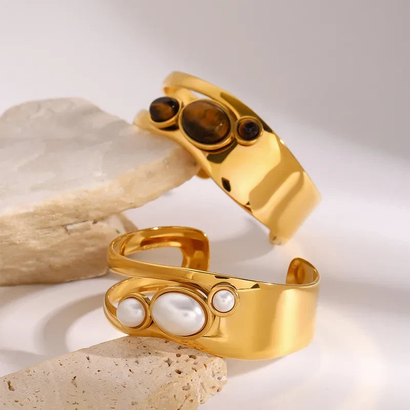 White CELESTIAL Gesmtone Set