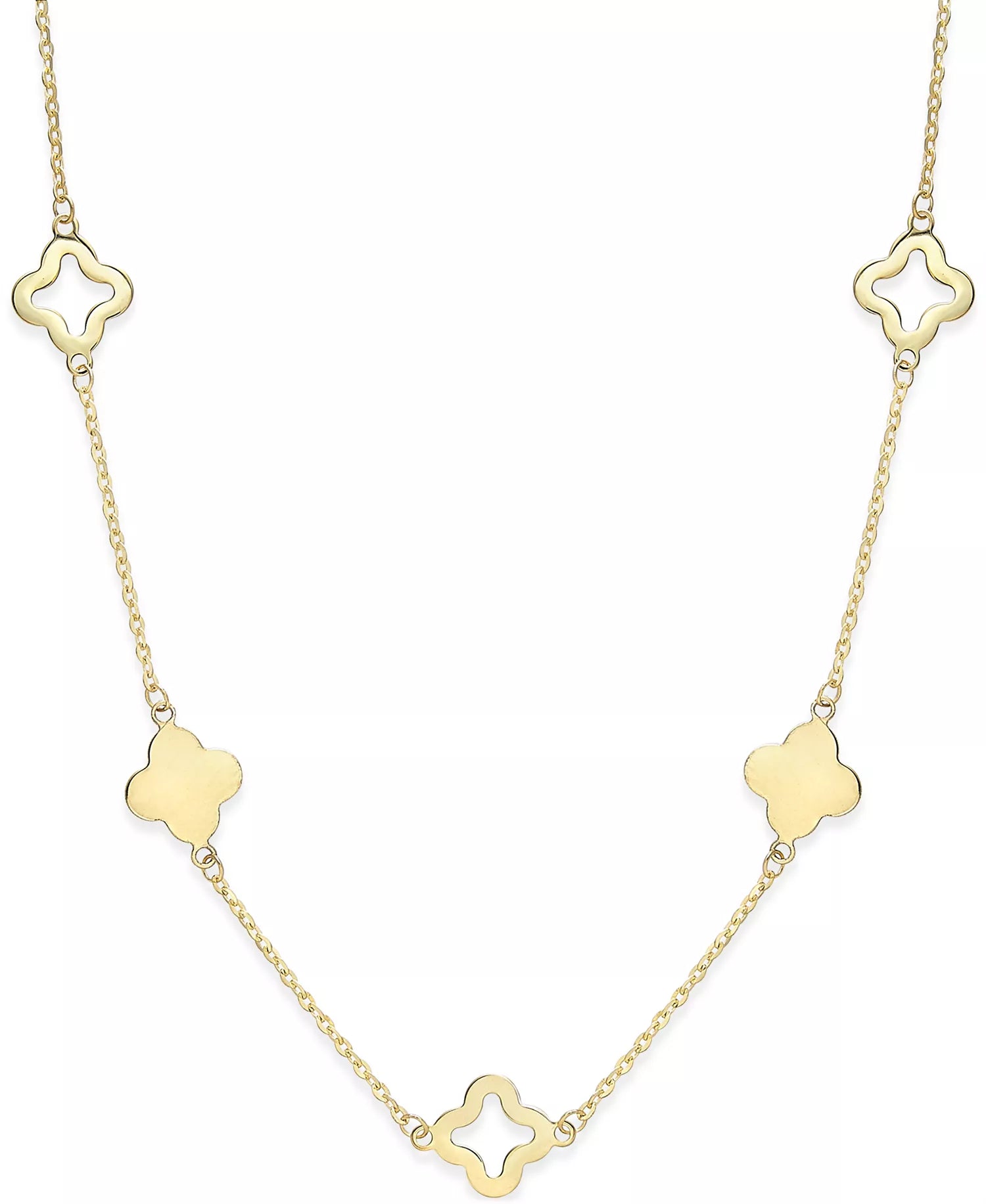 Dainty clovers adorn this lucky link necklace. Crafted of 14k gold. Approximate length: 18 inches.