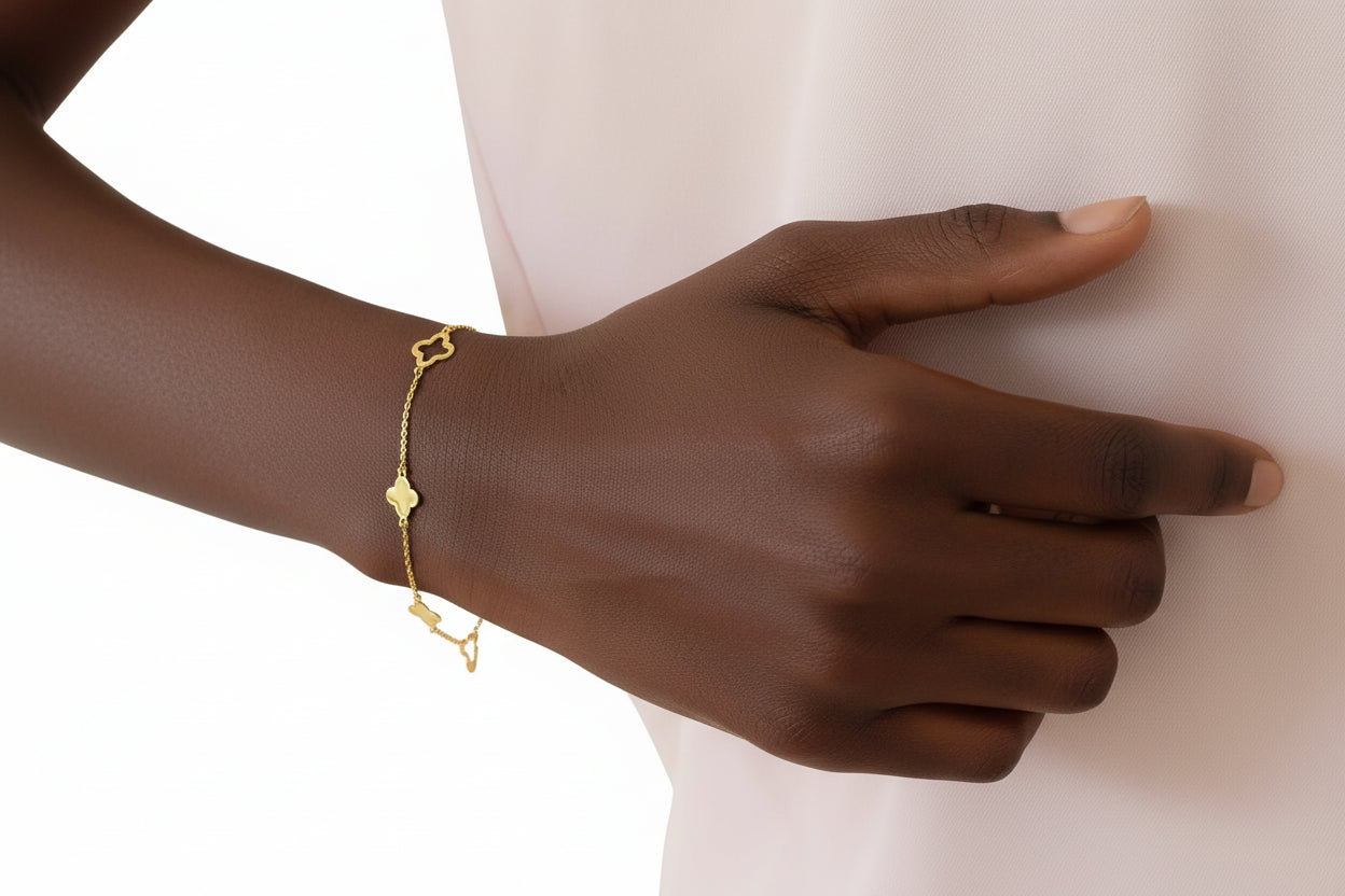 Solid & Silhouette Alternating Clover Station Link Bracelet in 14k Gold
